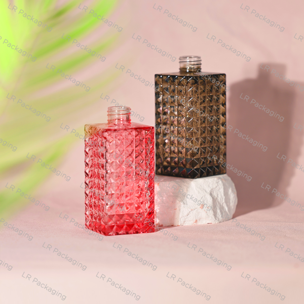 Custom 270ml Colorful Diffuser Glass Bottle With Balls